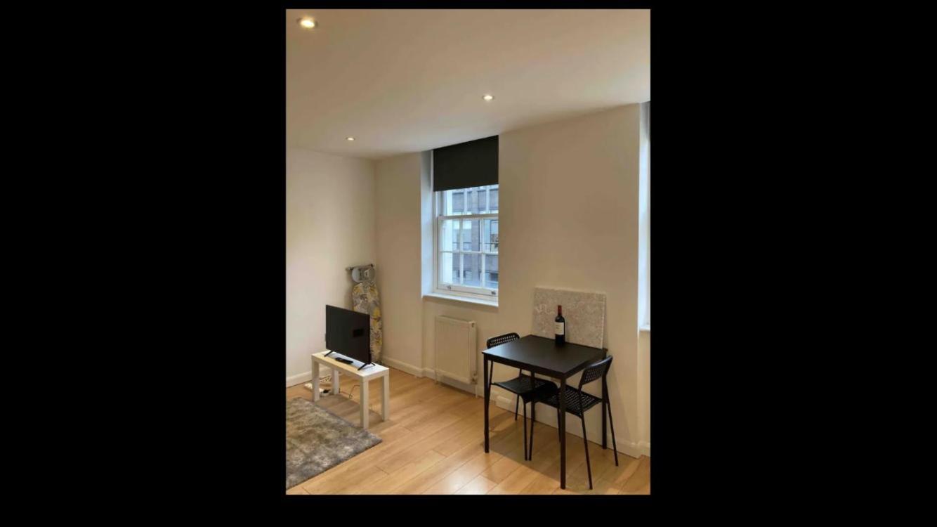 Two Double Bedroom Flat In Soho London Eksteriør billede